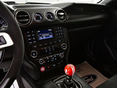 Used 2016 Ford Mustang Shelby GT350 w/ Track Package image 20
