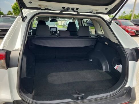 Used 2024 Toyota RAV4 XLE FWD image 16