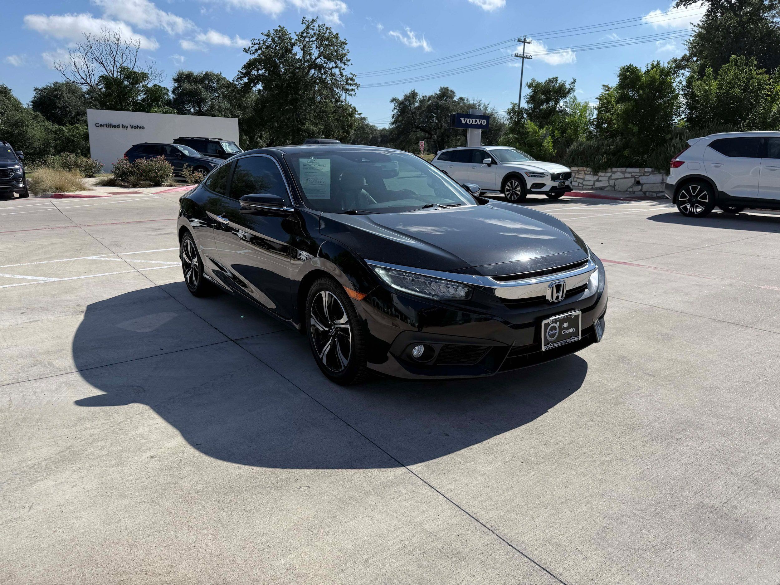 Used 2017 Honda Civic Touring image 7