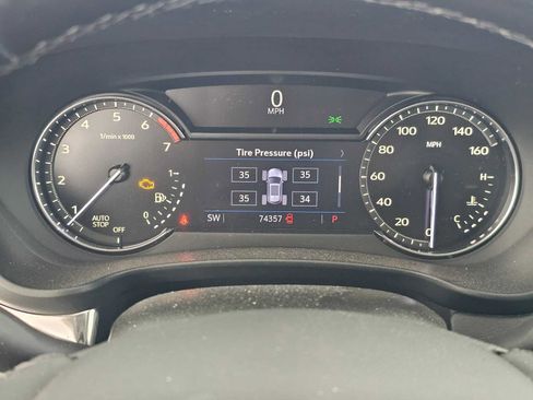 Used 2019 Cadillac XT4 Luxury image 23