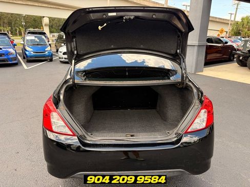 Used 2019 Nissan Versa S FWD image 24