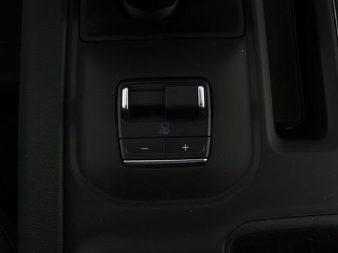 New 2026 GMC Sierra 1500 AT4 image 9