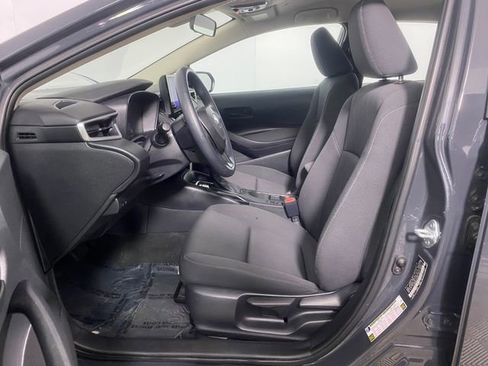Used 2023 Toyota Corolla LE image 10