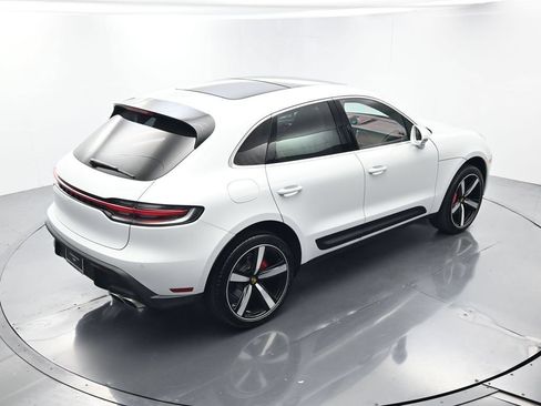 Certified 2026 Porsche Macan S AWD/4WD image 40