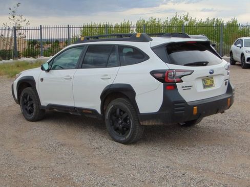 Used 2025 Subaru Outback Wilderness AWD/4WD image 5