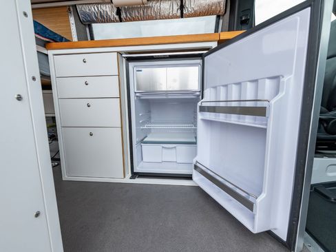 Used 2019 Mercedes-Benz Sprinter 4x4 144 image 39