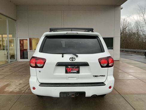 Certified 2020 Toyota Sequoia TRD Pro image 21