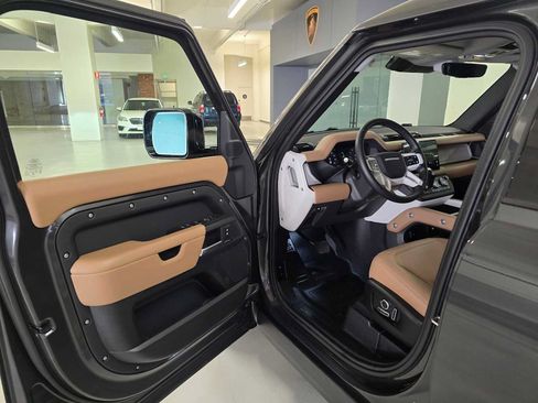 Used 2025 Land Rover Defender 130 S AWD/4WD image 22