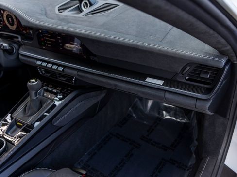 Used 2026 Porsche 911 GT3 image 58