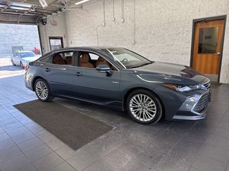 Certified 2020 Toyota Avalon Limited video 1