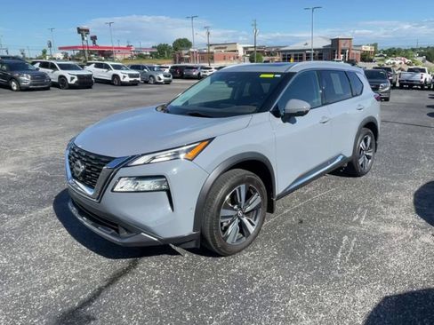Used 2023 Nissan Rogue SL w/ SL Premium Package AWD/4WD image 5