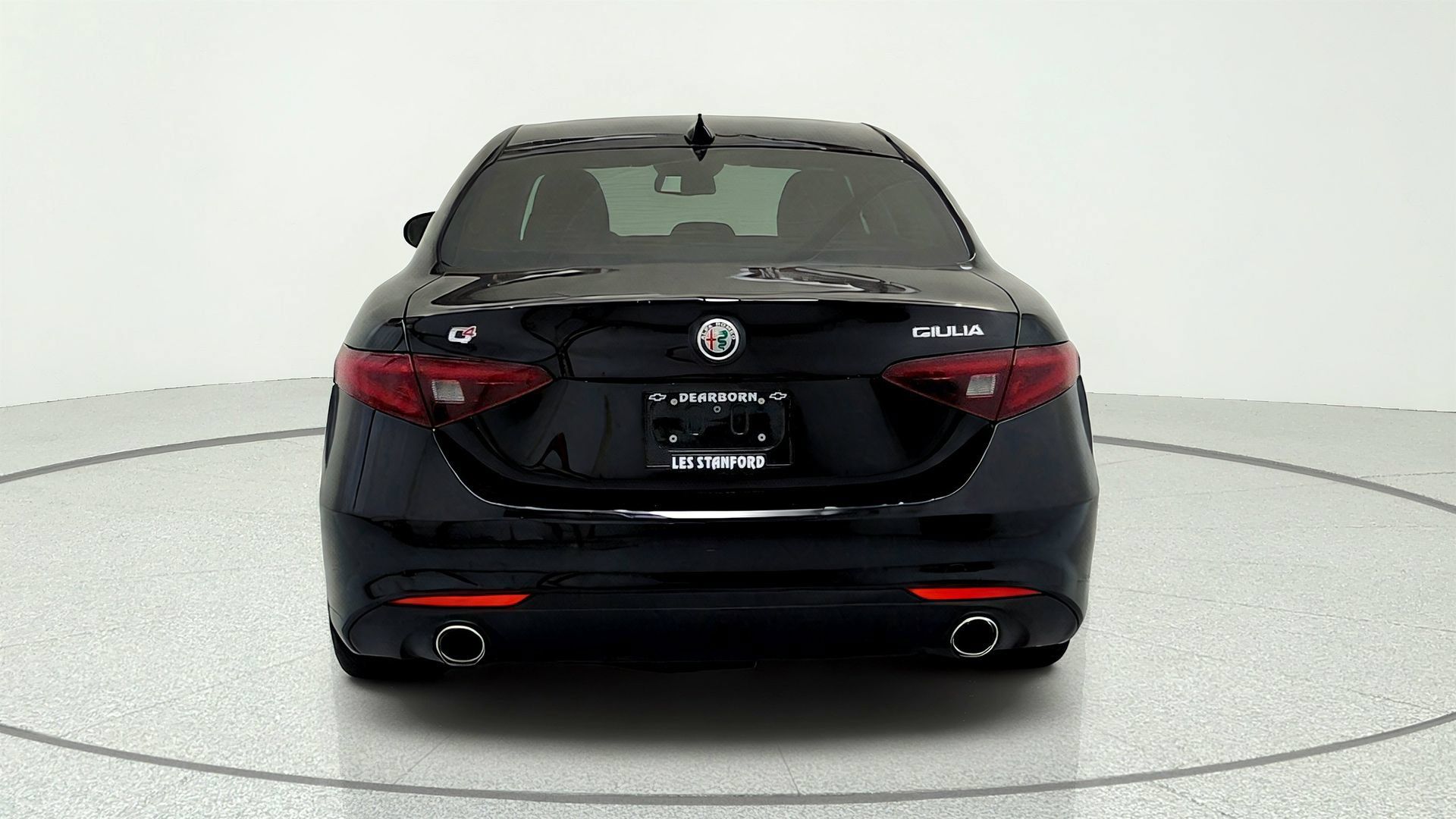 Used 2020 Alfa Romeo Giulia AWD w/ Cold Weather Package image 4