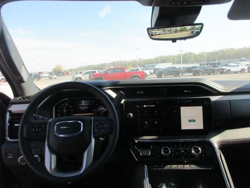 New 2026 GMC Sierra 3500 Denali image 16