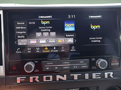 Used 2026 Nissan Frontier SV w/ All-Weather Content Package AWD/4WD image 19