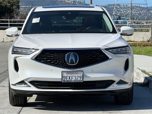 Certified 2023 Acura MDX FWD w/ Technology Package image 9