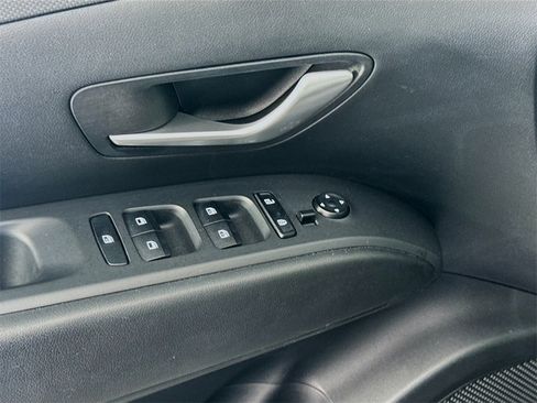 Used 2024 Hyundai Santa Cruz Night image 18