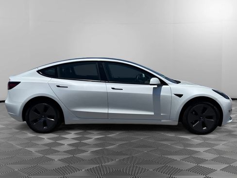 Used 2023 Tesla Model 3 Standard Range RWD image 6