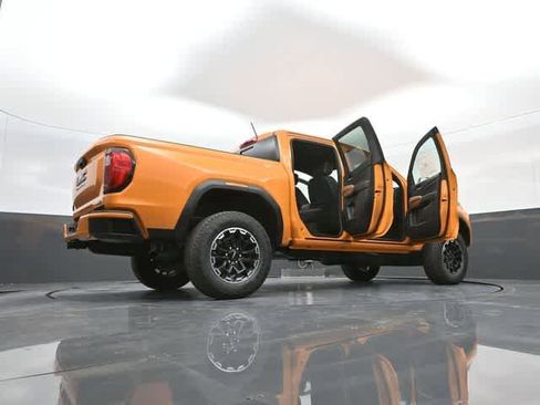 New 2026 GMC Canyon AT4 image 91