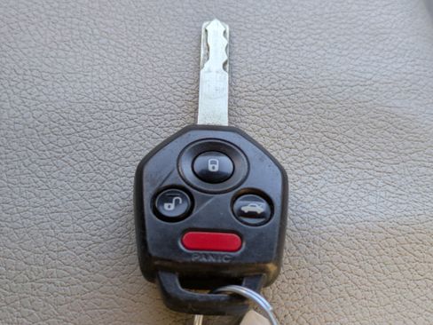 Used 2012 Subaru Outback 2.5i Premium image 32