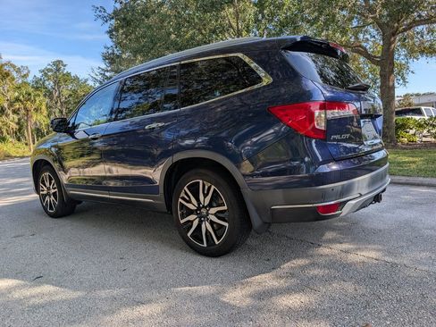 Used 2022 Honda Pilot Touring image 6