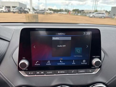 New 2025 Nissan Sentra SV image 14