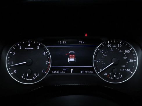 Used 2022 Nissan Pathfinder SL AWD/4WD image 23