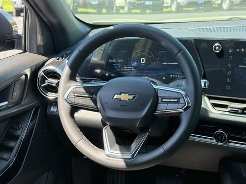 New 2026 Chevrolet Equinox LT FWD image 8
