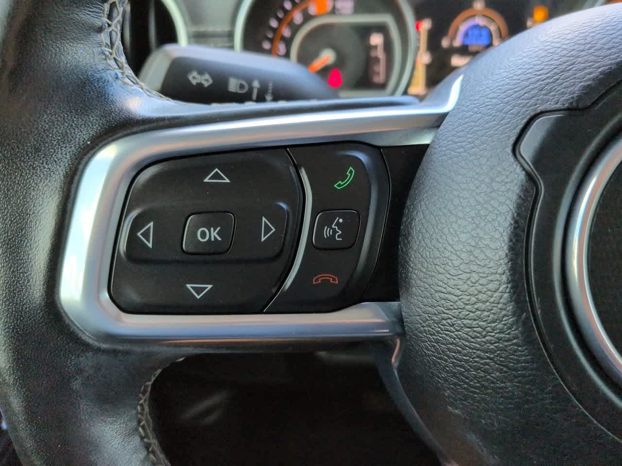 Used 2020 Jeep Wrangler Unlimited Sahara w/ Cold Weather Group AWD/4WD image 24