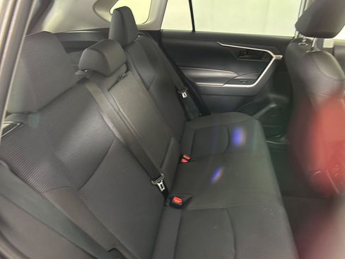 Used 2025 Toyota RAV4 LE AWD/4WD image 17