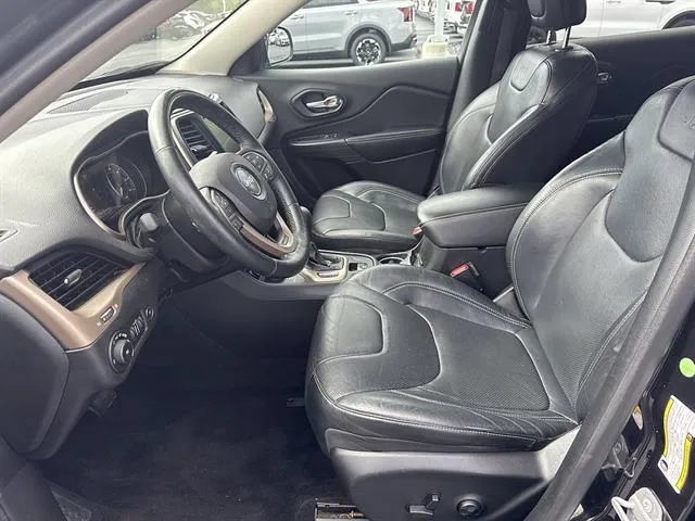 Used 2014 Jeep Cherokee Limited w/ Technology Group AWD/4WD image 8