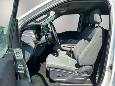Used 2024 Ford F150 XLT w/ FX4 Off-Road Package AWD/4WD image 8