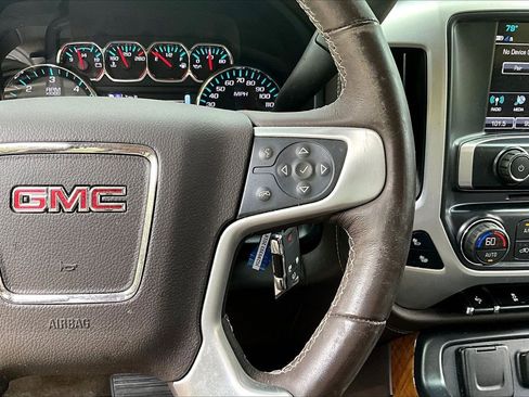 Used 2018 GMC Sierra 1500 SLT w/ Enhanced Driver Alert Package RWD image 11
