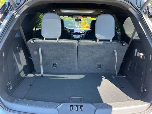 Certified 2023 Ford Explorer ST-Line w/ Class IV Trailer Tow Package AWD/4WD image 30