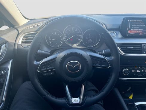 Used 2017 MAZDA MAZDA6 Touring image 10