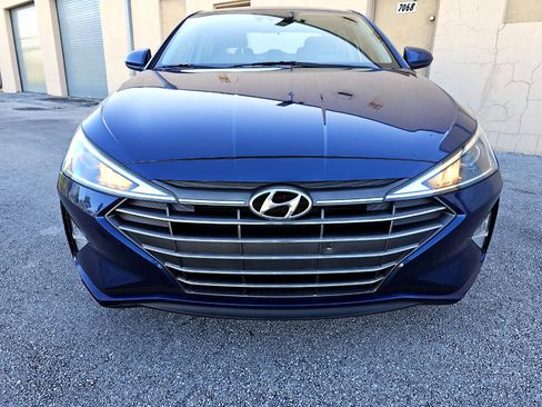Used 2020 Hyundai Elantra SE image 14