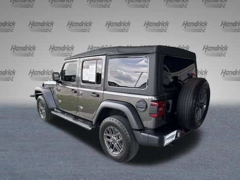 Used 2025 Jeep Wrangler Sport S image 7