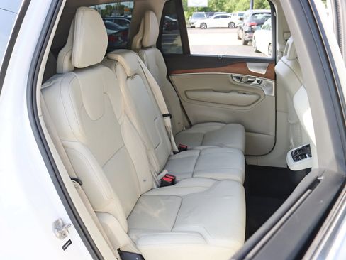 Used 2017 Volvo XC90 T6 Inscription w/ Vision Package AWD/4WD image 32