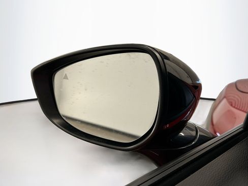 Used 2024 MAZDA CX-50 AWD 2.5 S w/ Premium Package image 16