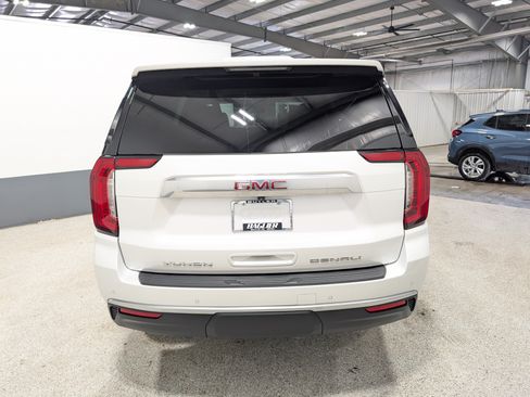 Used 2024 GMC Yukon Denali w/ Max Trailering Package AWD/4WD image 4