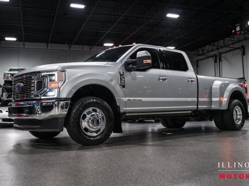 Used 2022 Ford F350 Lariat w/ Lariat Ultimate Package AWD/4WD image 1