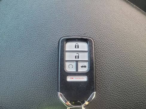 Used 2021 Honda Accord Sport image 32