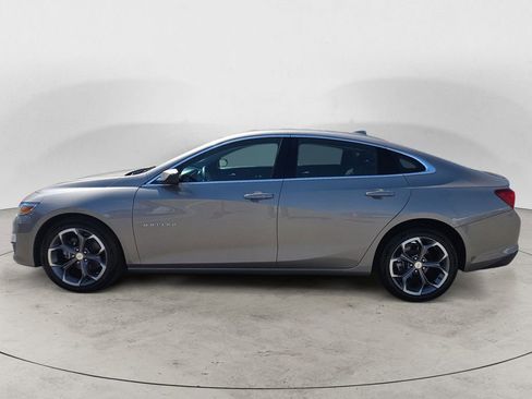 Used 2024 Chevrolet Malibu LT FWD image 2