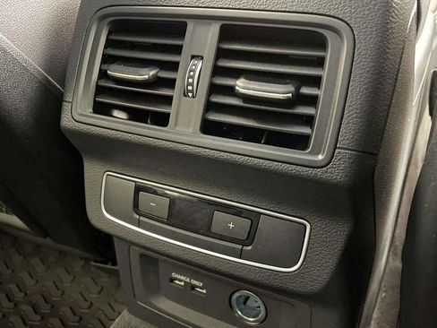 Certified 2024 Audi Q5 2.0T Premium Plus w/ Premium Plus Package image 19