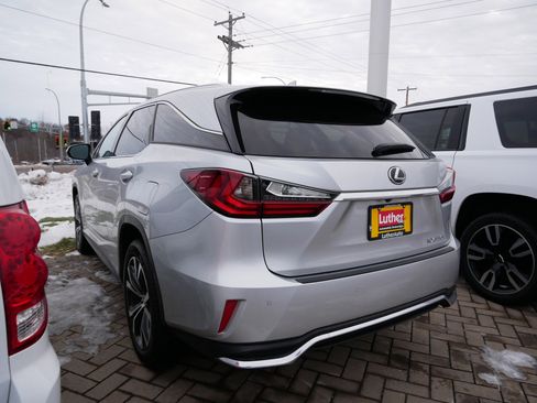 Used 2018 Lexus RX 350L w/ Premium Package image 4
