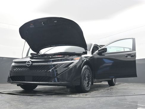 New 2026 Nissan Sentra SV image 40