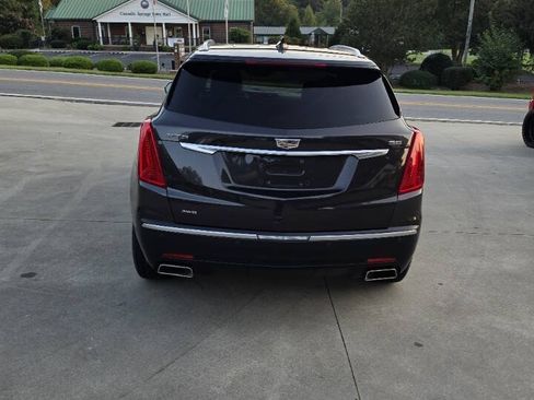 Used 2017 Cadillac XT5 Luxury w/ Driver Awareness Package AWD/4WD image 5