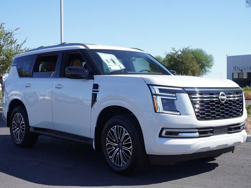 New 2026 Nissan Armada SL w/ Captain's Chari Seat Package image 4