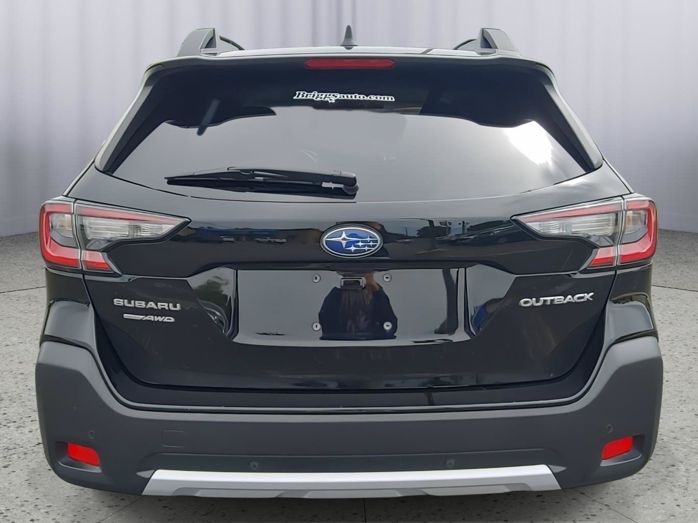 Used 2024 Subaru Outback Limited AWD/4WD image 8