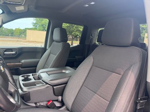Used 2021 Chevrolet Silverado 1500 LT AWD/4WD image 13