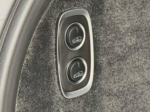 New 2026 Aston Martin DBX 707 image 46